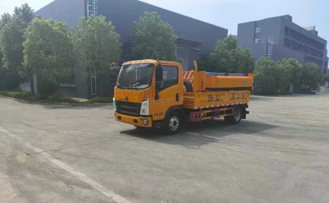 程力防撞缓冲车