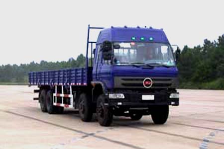 前四后八载货汽车