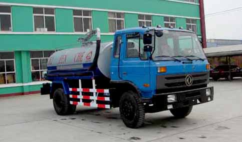 东风平头吸粪车