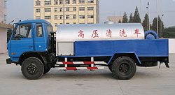 东风平头145高压清洗车