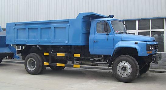 140尖头自卸汽车