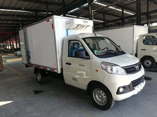 福田国六2.8米小型冷藏车