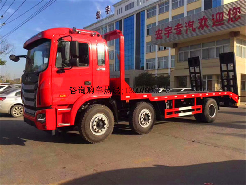 江淮小三轴平板运输车