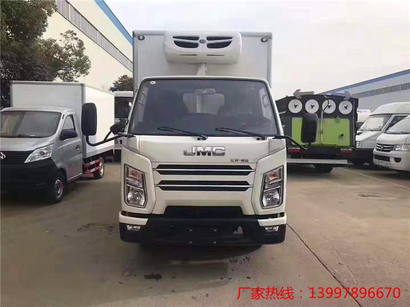 江铃国六4.2米蓝牌冷藏车