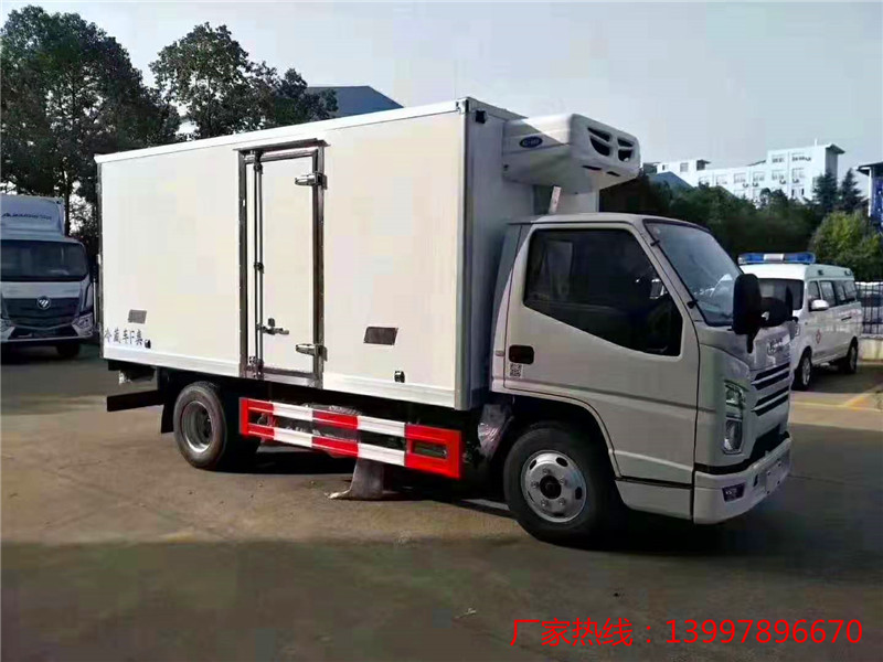 江铃国六4.2米蓝牌冷藏车