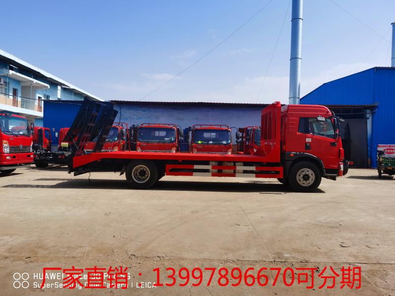 解放龙v单桥6.5米平板运输车