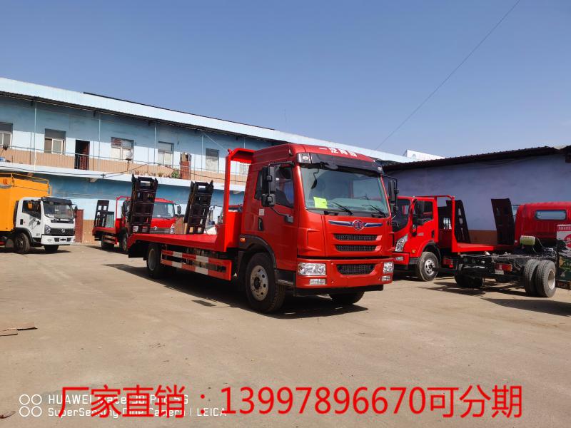 解放龙v单桥6.5米平板运输车