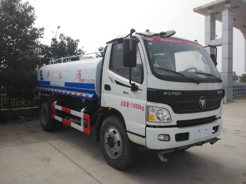 欧马可9方洒水车|奥铃高端绿化喷洒车